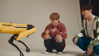Robot köpek Spot şimdi de BTS üyeleriyle dans etti