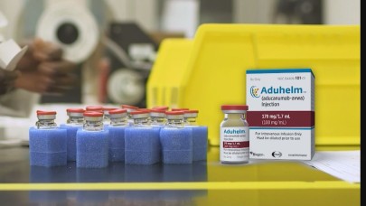 Onaylanan alzheimer ilacına tepki yağıyor: Yan etkisi çok