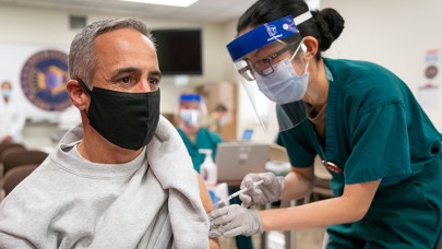 Birinci ve ikinci dozda farklı aşı uygulandı! Sonuçlar şaşırtıcı