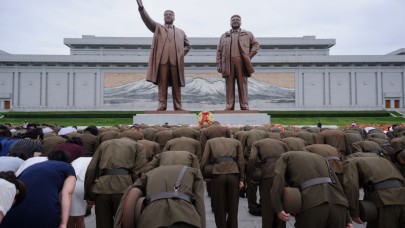 Kuzey Kore'de yasaklar artmaya devam ediyor