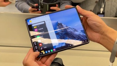 Katlanabilir akıllı telefon pazarına yeni bir marka katıldı: Honor!