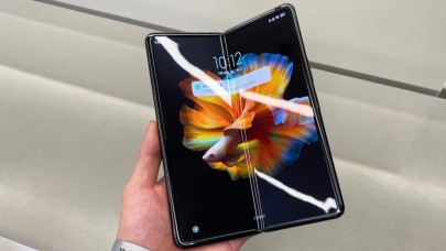 Xiaomi’nin katlanabilir telefonu Mi MIX Fold 2'nin ekranı şaşırtacak
