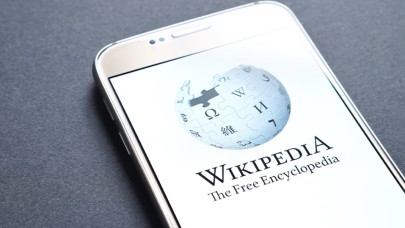 Wikipedia'nın kurucusu bazı önemli açıklamalarda bulundu: "Wikipedia'da bilgiler manipüle ediliyor"