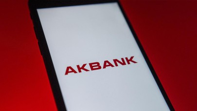 Akbank: Hizmetler kademeli olarak devreye alınacak