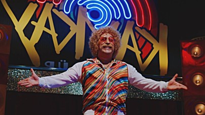 Cem Yılmaz,  'Erşan Kuneri' dizisinden yeni görseller paylaştı