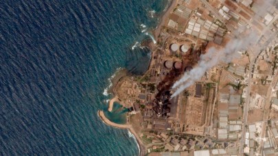 Suriye'deki petrol sızıntısı Akdeniz'i zehirliyor! Uydudan böyle görüntülendi