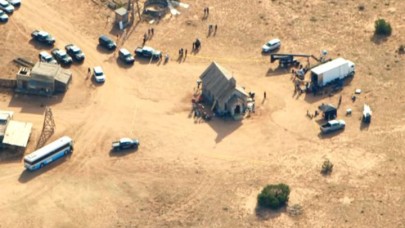 Lanetli film: Görüntü yönetmeninin öldürüldüğü sette bir olay daha!