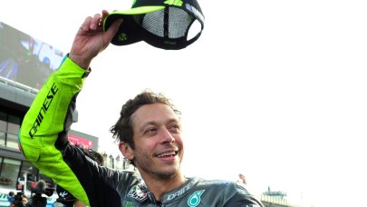 MotoGP efsanesi The Doctor lakaplı Valentino Rossi emekli oldu