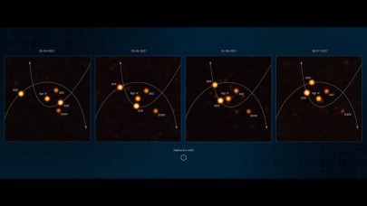 Galaksimizin kalbindeki dev kara deliğin en net görüntüleri: 4, 3 milyon güneş kütlesinde...