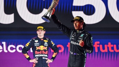 Formula 1'de son durum! Hamilton nasıl şampiyon olur? Verstappen nasıl şampiyon olur? Son yarış öncesi senaryolar