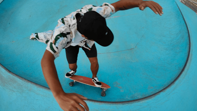 OnePlus 10 Pro 2022'de piyasaya sürülen ilk akıllı telefon olucak