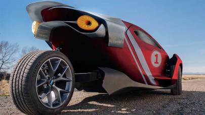 Bu araba kullanılmadığında kripto madenciliği yapıyor: Bitcoin,  Ethereum,  Dogecoin...