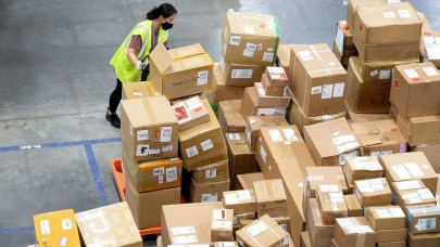 Amazon depo yöneticisi,  273 bin dolarlık bilgisayar parçası çaldı!