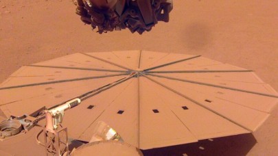 Mars'ta 5 şiddetinde bir deprem gerçekleşti!