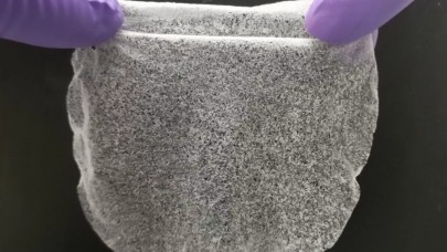 Bilim insanları,  havadaki nemi tatlı suya dönüştüren yeni bir jel geliştirdi!