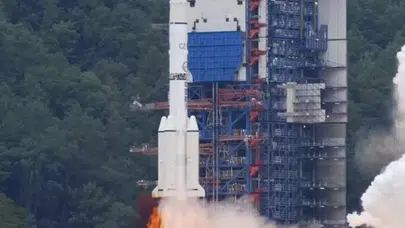 Çin, Gaofen-14 02 Uydusunu Uzaya Fırlattı