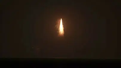 Çin, Üç Yeni Test Uydusunu Uzaya Gönderdi