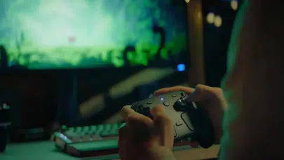 Valve Yeni Nesil Oyun Konsoluna Geri Döndü: Deck'in 6 Katı Güçlü Steam Machine Yolda