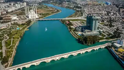 Yapay Zeka, Yüreğir'i Türkiye'nin En Yaşanılmayacak İliçesi Olarak Belirledi