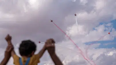Şanlıurfa semalarında nefes kesen şov: Türk Yıldızları TEKNOFEST'i zirveye taşıdı