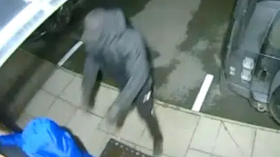 Solihull'da dehşet gecesi: İş adamına çekiçli kripto para gaspı