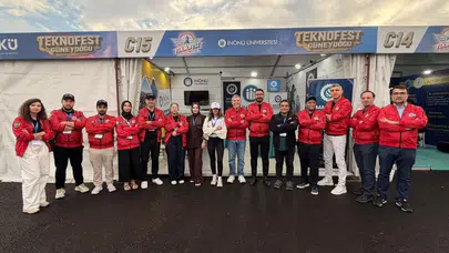 TEKNOFEST Güneydoğu'da İnönü Üniversitesi rüzgarı: Rektörlerden yoğun ilgi