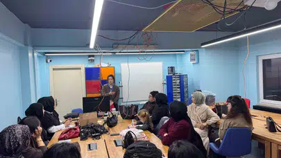 Düzce'de gençlerin yapay zeka sınavı heyecanı: Geleceğin teknolojisine ilk adım