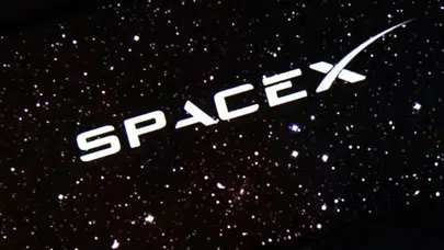 Elon Musk'ın yeni hedefi telekom devlerini sarstı: SpaceX mobil pazara giriyor