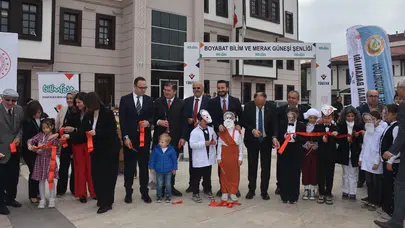 Sinop'ta bilim rüzgarı: Boyabat meydanı laboratuvara dönüştü