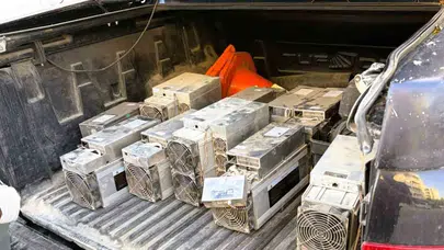 Nusaybin'de kripto madenciliği operasyonu: 200 evin elektriğini çalmışlar