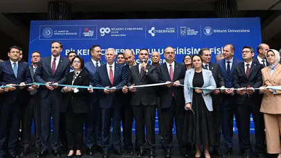 Tarihi Ulus İş Hanı teknoloji üssüne dönüştü: Genç girişimciler için yeni merkez