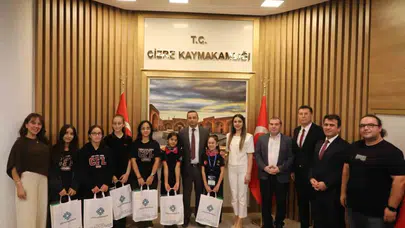 Cizreli genç mucitlerden TEKNOFEST başarısı: Kaymakam Baycar'dan tam destek