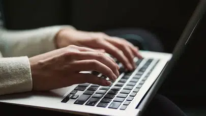 Avrupa'da dijital alarm: PHP açığı nedeniyle devlet siteleri fişi çekti