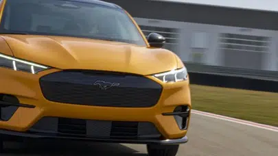 Ford'un BlueCruise Sistemi Neden Federal İncelemede?