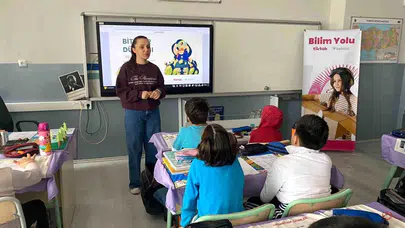 Geleceğin mucitleri Eskişehir’de buluştu: İlkokul sıralarında yapay zeka devrimi