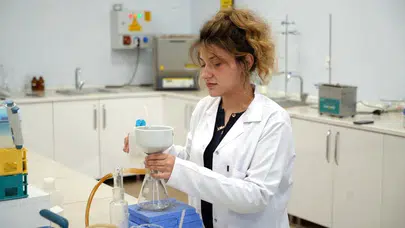 Hava kirliliğine karşı doğadan gelen çözüm: Baobab çekirdekleri temiz hava için dönüştürülüyor