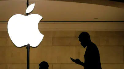 App Store güvenliği mercek altında: Sahte cüzdan vurgunu Apple’ı mahkemelik etti