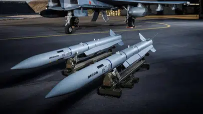 Atina’da dengeler altüst oldu: Fransa’nın savunma hamlesi Yunanistan’ı hayal kırıklığına uğrattı