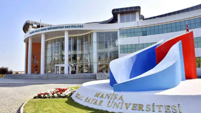 Manisa Celal Bayar Üniversitesi'nden TEKNOFEST çıkarması: 9 proje finalde