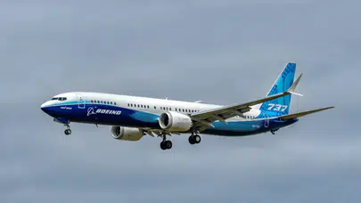 Boeing 737 MAX uçaklarında yeni yazılım krizi: İniş prosedürlerinde hata riski