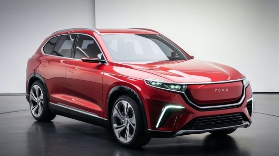 Togg,  hız kesmeden devam ediyor: Tesla'ya kafa tuttu