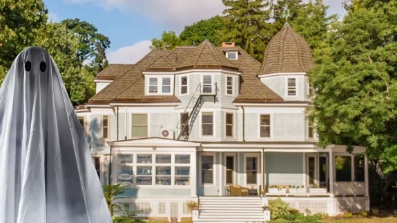 Mahkeme kararı ile resmi olarak 'hayaletli' kabul edilen evin bir garip hikayesi