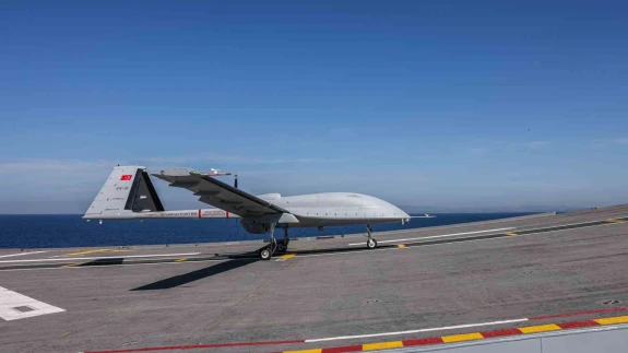 Bayraktar TB3 SİHA dünya havacılık tarihine yeni bir başarı ekledi!