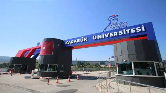 Karabük Üniversitesi, Türkiye'nin En Başarılı 10 Mühendislik Üniversitesi Arasında