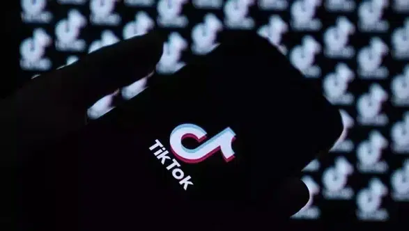 TikTok’ta Canlı Yayın Yapan Sürücü, Birinin Ölümüne Neden Oldu
