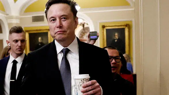 Elon Musk'tan yapay zeka kehaneti: Kontrol artık insanlarda olmayacak