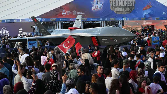 Şanlıurfa'da teknoloji rüzgarı: TEKNOFEST'te üçüncü gün coşkusu