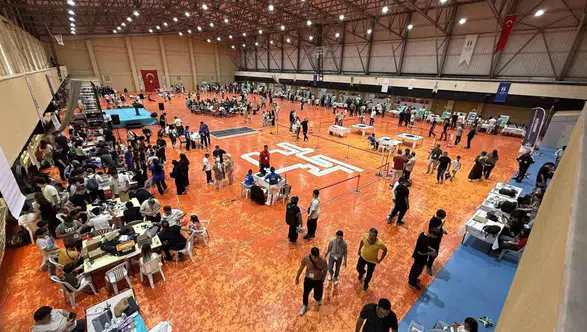 Geleceğin mühendisleri Sakarya’da buluştu: 800 bin TL’lik teknoloji maratonu başladı