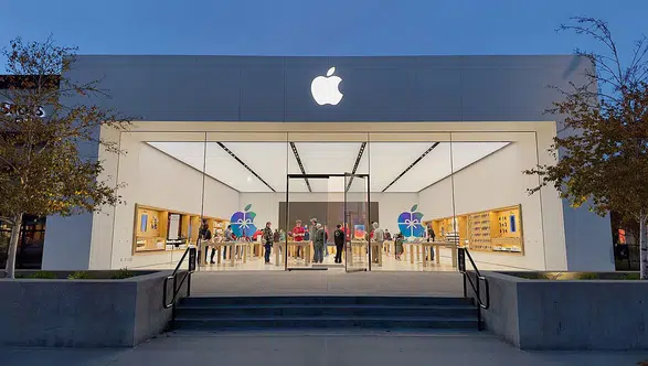 Teknoloji dünyasında devrim niteliğinde adım: Apple cihazlarında aylık kiralama dönemi resmen başladı