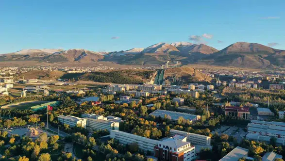 Bilimin merkezinde büyük başarı: Atatürk Üniversitesi’nden 9 projeye TÜBİTAK onayı